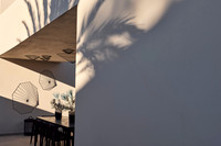 Uma Ray | Suites | Santorini | high res