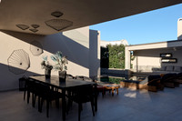 Uma Ray | Suites | Santorini | low res